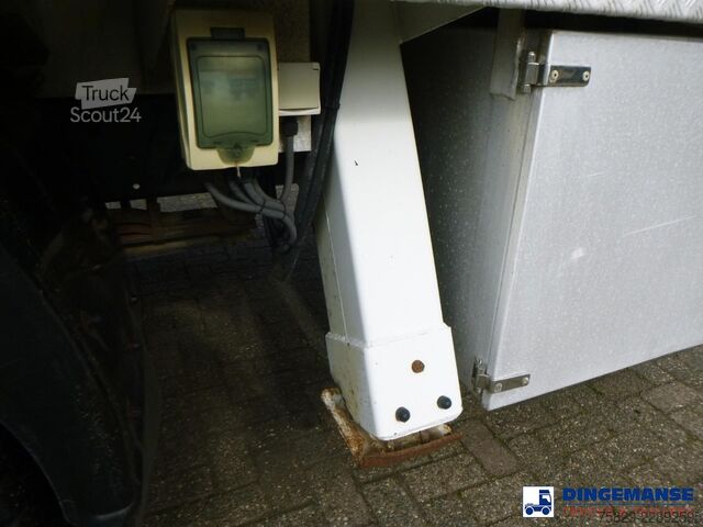 Piattaforma di sollevamento Iveco Eurocargo 150E22 4x2 Euro 4 Manlift Comilev EN1...