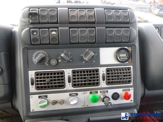 Piattaforma di sollevamento Iveco Eurocargo 150E22 4x2 Euro 4 Manlift Comilev EN1...