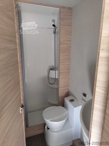 Teilintegriertes Wohnmobil Fiat Ducato Carasuite 650 MF Teilintegriert | Voll ausgestattet