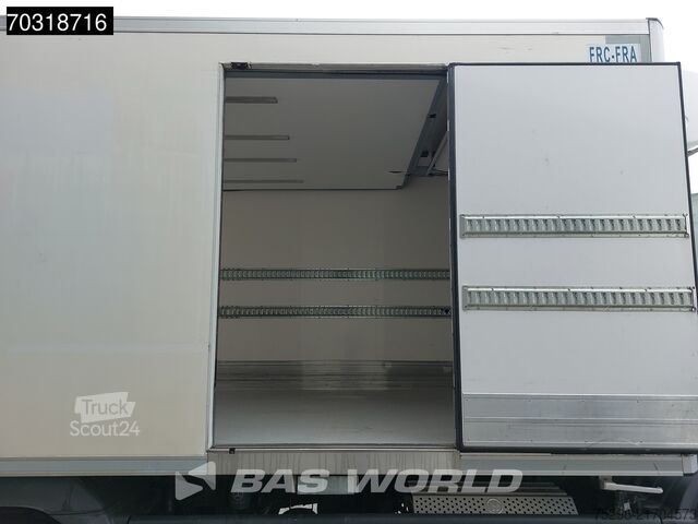 Prevoz v hladilniku/zamrznjenem stanju Mercedes Atego 1221 4X2 Carrier Supra 850 Mt Lamberet 15...