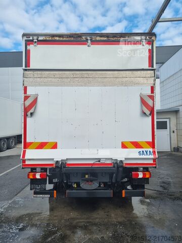 кутиевиден ван Mercedes-Benz Atego 818