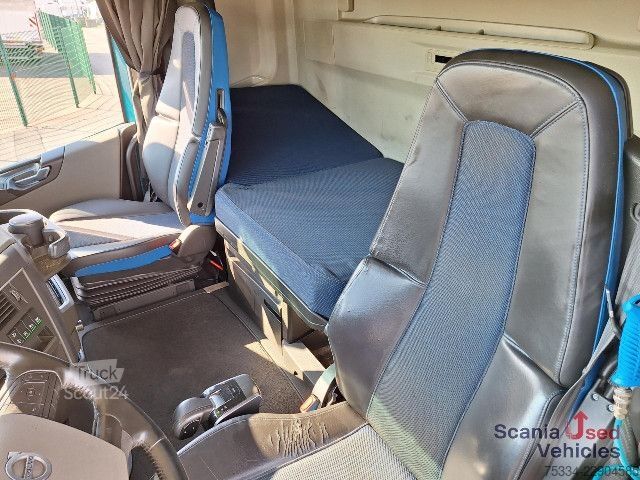 Trattore stradale standard Volvo FH 460 4x2 Globetrotter XL Voll-Luft VA LED TOP!!!
