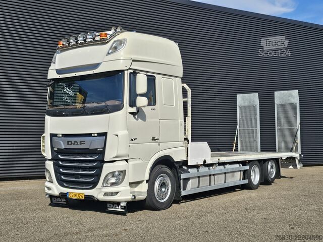 Autotransporter DAF XF 530 6x2 / OPRIJ - MACHINE TRANSPORT