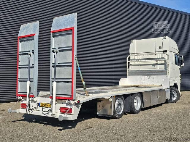 Autotransporter DAF XF 530 6x2 / OPRIJ - MACHINE TRANSPORT