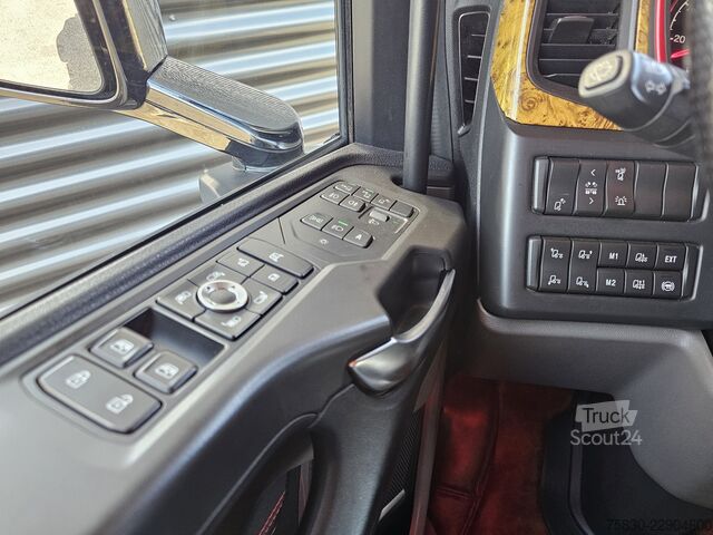 MTS standard Scania S590 V8 6X4 / 2 TANKS / NL TRUCK! 80T