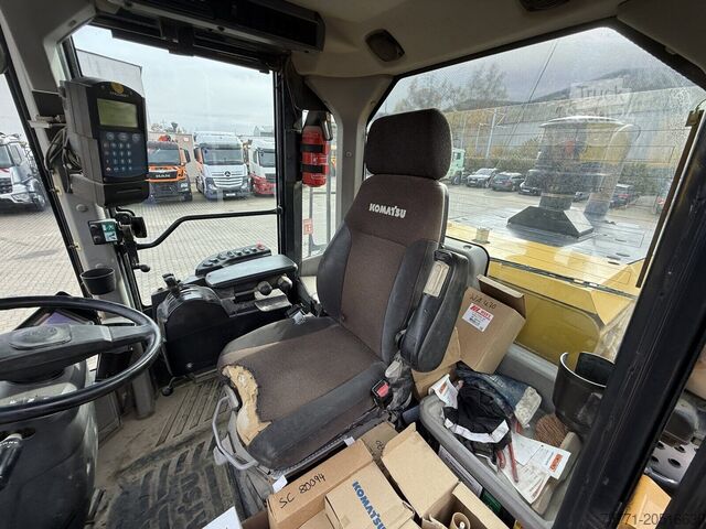 Radlader Komatsu WA470-7 ŁADOWARKA KOŁOWA