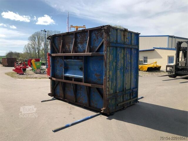 Teherautó felépítmény Iveco/Mercedes  LKW Aufbau Iveco/Mercedes
