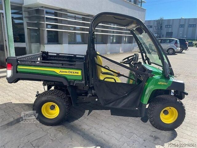 Traktor John Deere Gator HPX 815E