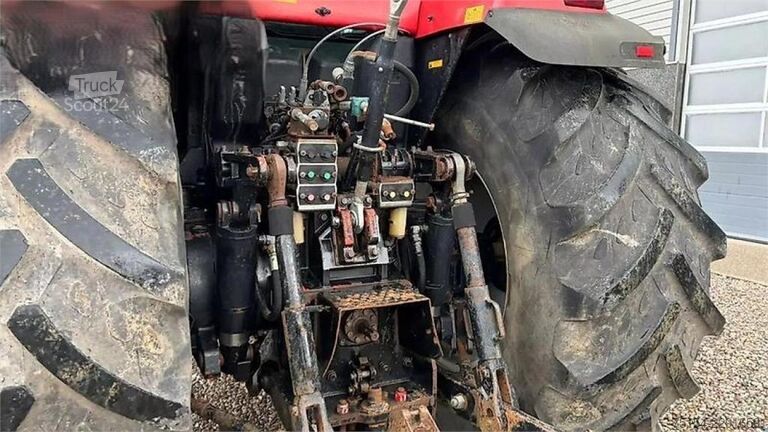 Traktor Massey Ferguson 8280