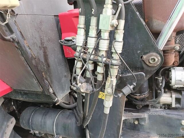 Traktor Belarus MTS 820