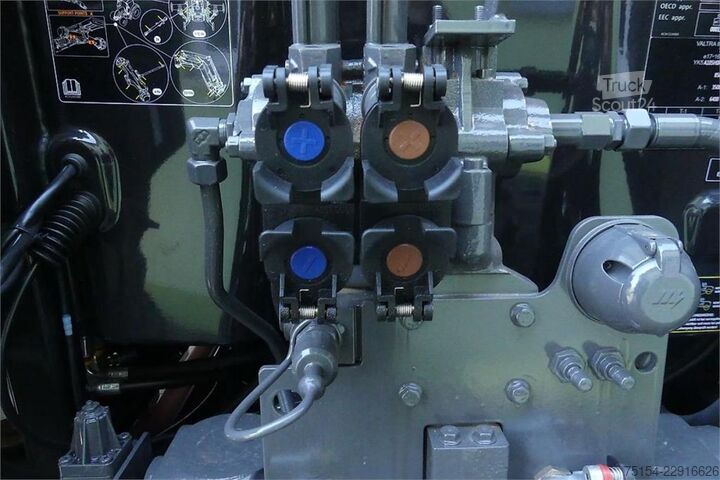 Traktor Valtra A 105 H4
