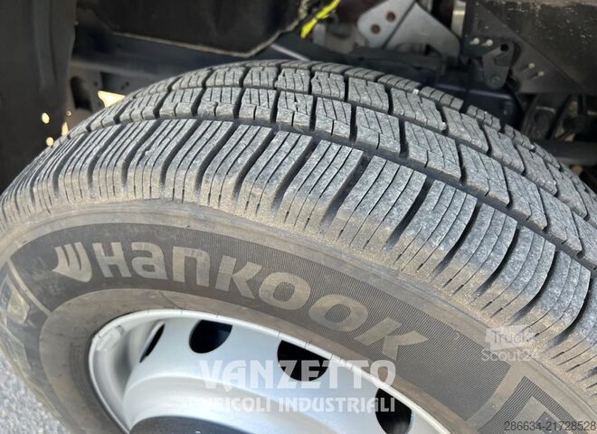 Kombi s prekucnikom Iveco Daily 70