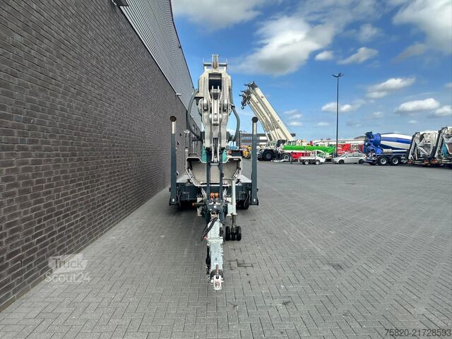 Grue tout-terrain Böcker AHK 36/2400 MONTAGE KRAAN/KRAN/GRUA /CRANE  URE...