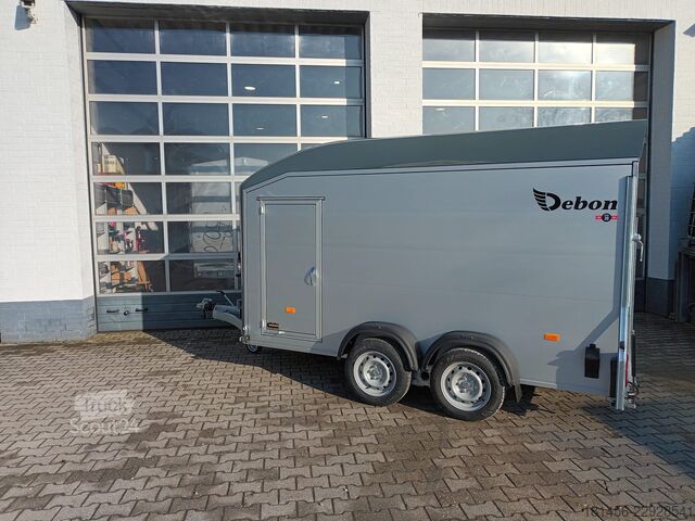 Kasa dorse Cheval Liberté Roadster 700 irgrau 380x180x200cm Serviceklap Pullman