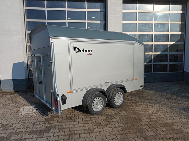 Kasa dorse Cheval Liberté Roadster 700 irgrau 380x180x200cm Serviceklap Pullman