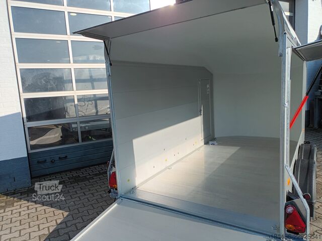 Kasa dorse Cheval Liberté Roadster 700 irgrau 380x180x200cm Serviceklap Pullman