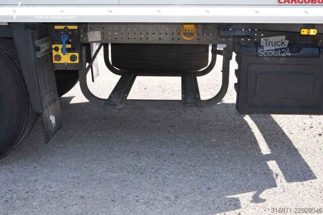 Semirremolque frigorífico SCHMITZ CARGOBULL SKO Double Deck FP60 ThermoKing SLXi 300