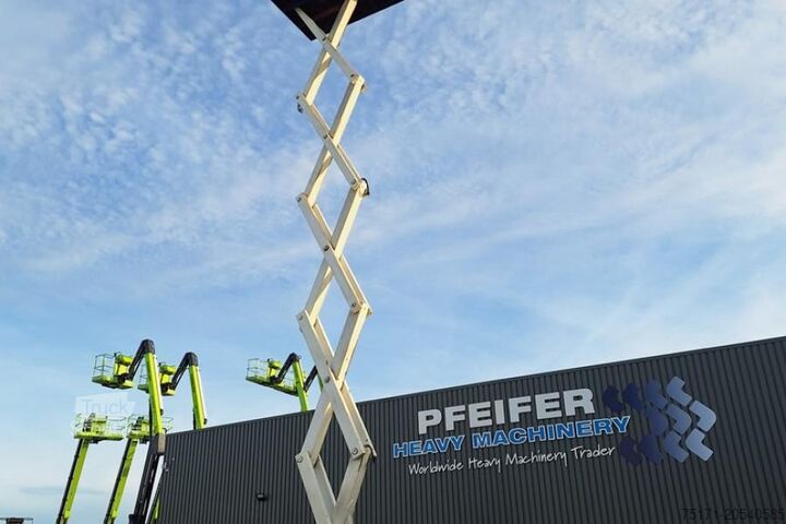 Kloubová teleskopická pracovní plošina Liftlux SL205-25D4WDS/P Diesel, 4x4 Drive, Hydraulic Deck