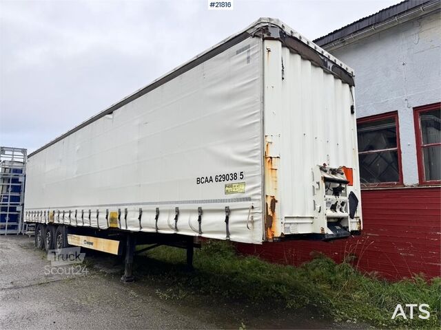 Presenninger, der kan skubbes Krone Curtain-Side Trailer