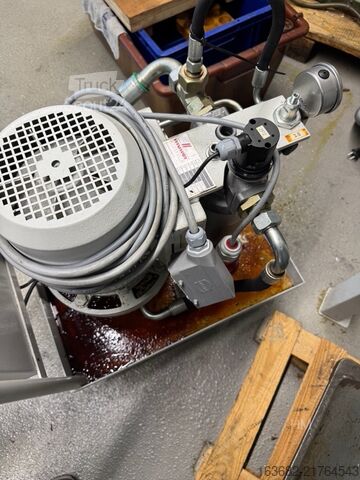 Christophorus Nutzfahrzeuge GmbH Christophorus Nutzfahrzeuge GmbH Christophorus Nutzfahrzeuge GmbH