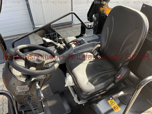 Cargador JCB 403 25PS Klappdach BJ 26