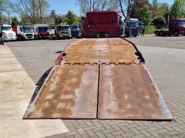 Dodávka na prepravu áut Scania G410 8x2*6 - Machine transporter - Loading ramp...