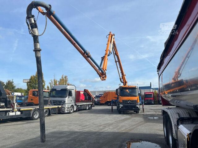 Betonipumppuauto MERCEDES-BENZ Arocs 3240 B 8x4 Pumi Schwing Vector deutsch top