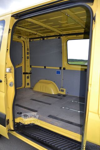Umpikorja-auto MERCEDES-BENZ Sprinter 313 CDI Kasten 3-Sitze