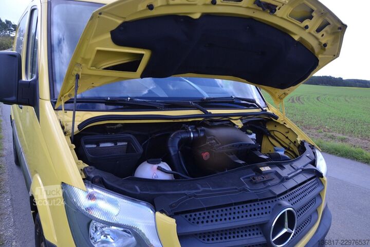 Umpikorja-auto MERCEDES-BENZ Sprinter 313 CDI Kasten 3-Sitze