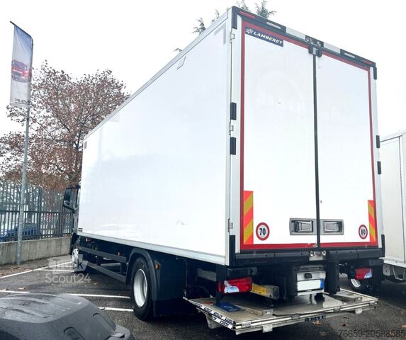 Hladilni tovornjak MAN TGM 18.290 Isotermico + sponda