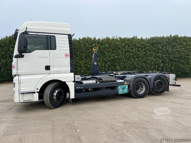 Camión portacontenedores de gancho MAN MAN TGX 26.500 USATO SCARRABILE 6X2