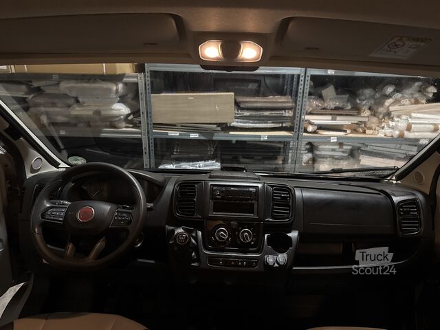 τροχόσπιτο/αυτοκινούμενο τροχόσπιτο Fiat Ducato Weinsberg Carabus 600 K|2022 EURO 6 | Venditore professionale