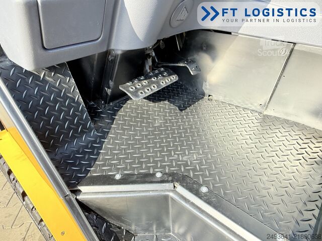 Teleskopik yükleyici JCB TLT 30D NEW TIRES CABIN ONLY 4478 HOUR