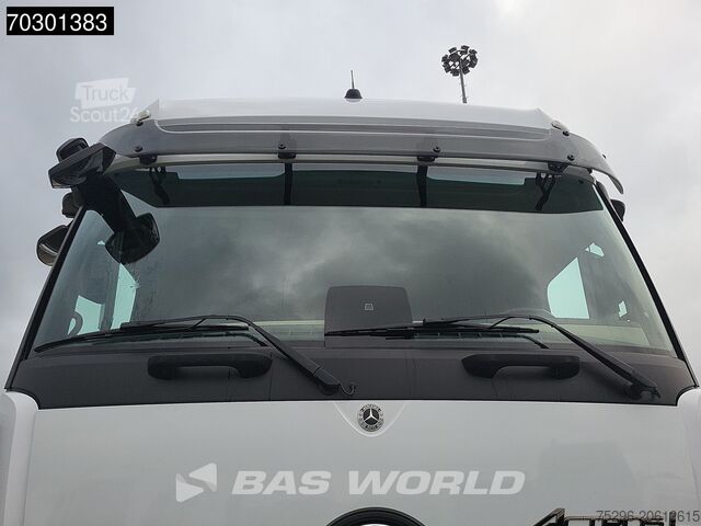 Standart-SZM Mercedes Actros 1863 Actros 4X2 BigSpace Retarder 2x Tanks