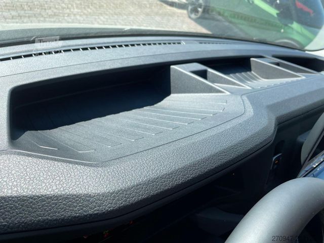 Pick-up furgonas MAN TGE 3.180 Pritsche DOKA LR KAMERA AHK SITZHZ