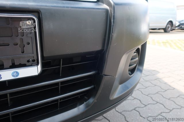 Skåpbil PEUGEOT Expert Kasten L2H1 COOL In Kasten Klima