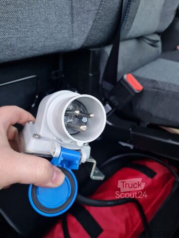 Kølevarevogn Renault Master 35 Kühlkasten L3 Carrier Stand + Fahrkühlung