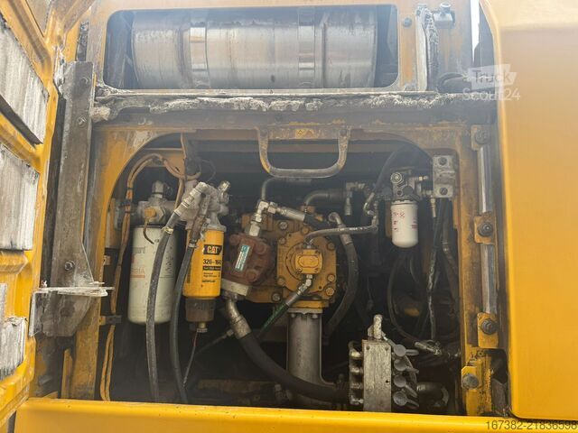 Excavadora sobre orugas Caterpillar 336FL Tracked material handler