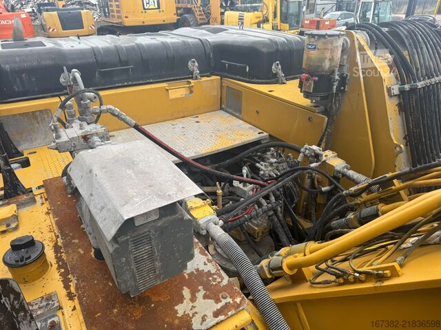 Excavadora sobre orugas Caterpillar 336FL Tracked material handler