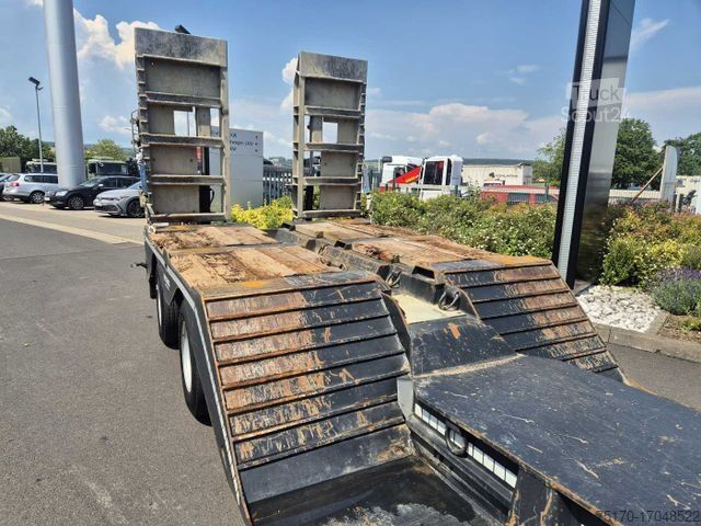 Semirimorchio Ressenig SATL2-400 teleskop.-Maschinentieflader