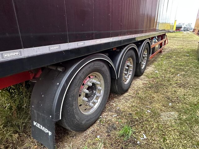 Kippauflieger mit 4 Kammern KEMPF SKM AK unloader 4 chambers with lower ch