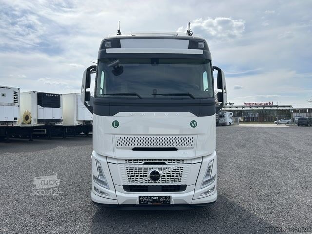 وحدة جرار قياسية Volvo FH 500 Aero Euro 6 Globe XL Leder Mikrowelle
