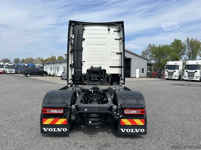 وحدة جرار قياسية Volvo FH 500 Aero Euro 6 Globe XL Leder Mikrowelle
