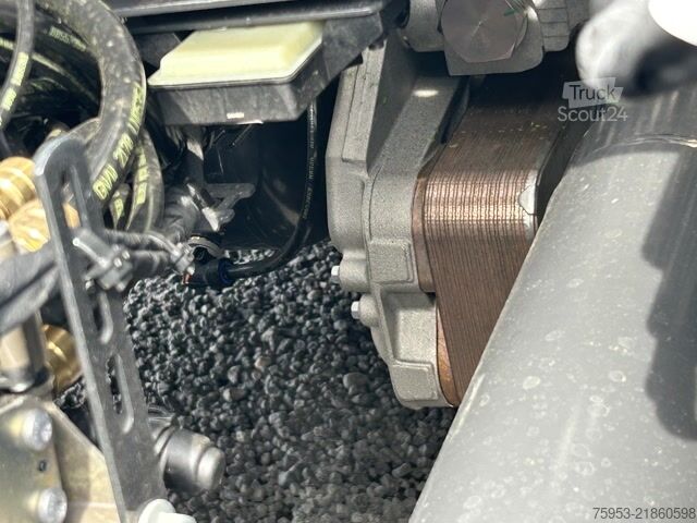 Standardowy ciągnik siodłowy Volvo FH 500 Aero Euro 6 Globe XL Leder Mikrowelle