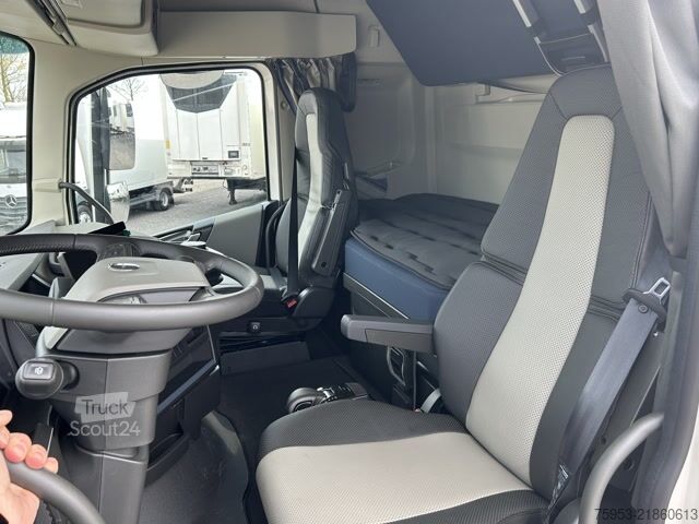 Vakio vetoauto Volvo FH 500 Aero Euro 6 Globe XL Leder Mikrowelle