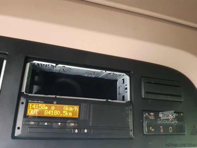 Standard dragbil MERCEDES-BENZ Actros 1843LS Stream 2,30 Retarder