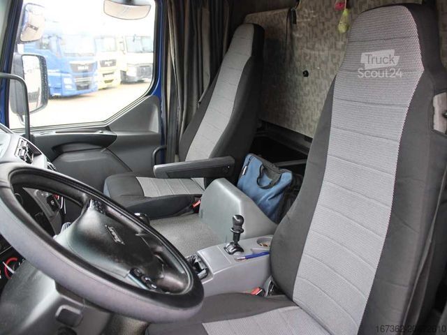 Platós teherautó DAF LF 55.250, EURO 4, SIDEWALLS, PALFINGER PKK15500