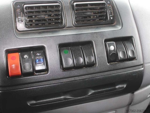 Teherautóra szerelt daru DAF LF 55.250, EURO 4, SIDEWALLS, PALFINGER PKK15500