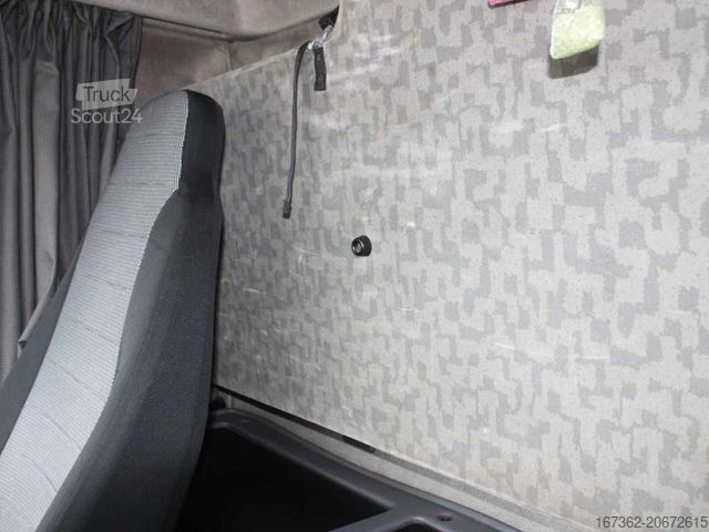 Teherautóra szerelt daru DAF LF 55.250, EURO 4, SIDEWALLS, PALFINGER PKK15500