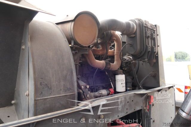 Camion à usage spécial man TGL 12.250 Küpper Weisser Kehrmaschine